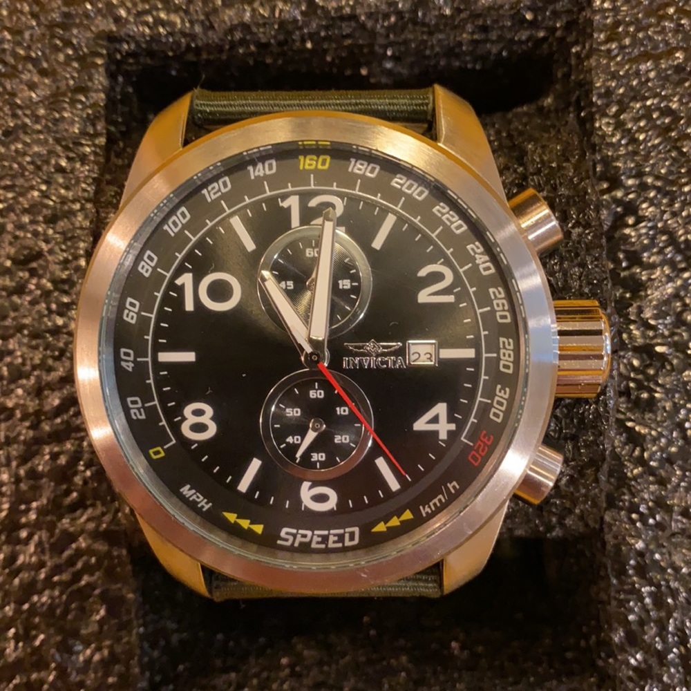 Invicta Aviator Watch - Picture 5 of 8